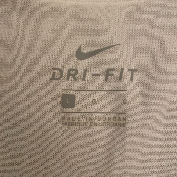 NWOT men’s Nike white drifit tank, L - Picture 3 of 6